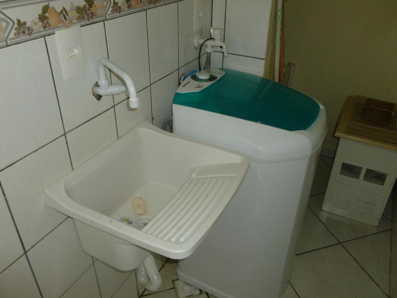 Apartamento 12 - Bombinhas - 200 Metros Da Praia Eksteriør billede